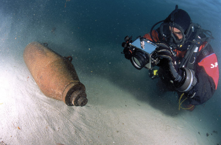 Les démineurs plongeurs de la Sécurité Civile