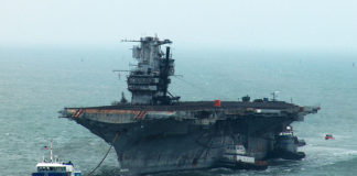 Chaque jour, une épave : 17 mai 2006, le porte-avions Oriskany