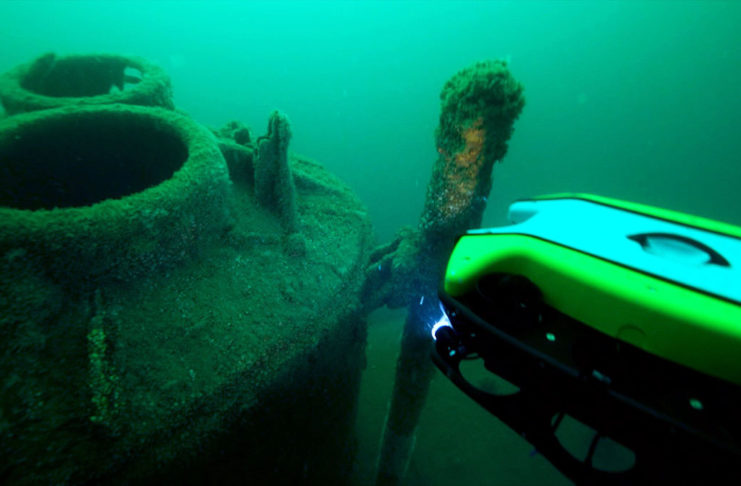 Le ROV de chez “OIS” à l’essai sur l’épave du U-171