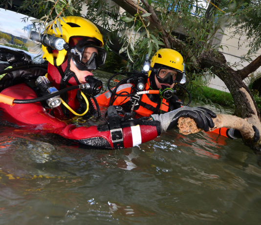 En plongée à Lyon avec Coralie, « SAL 1 » sapeur-pompier
